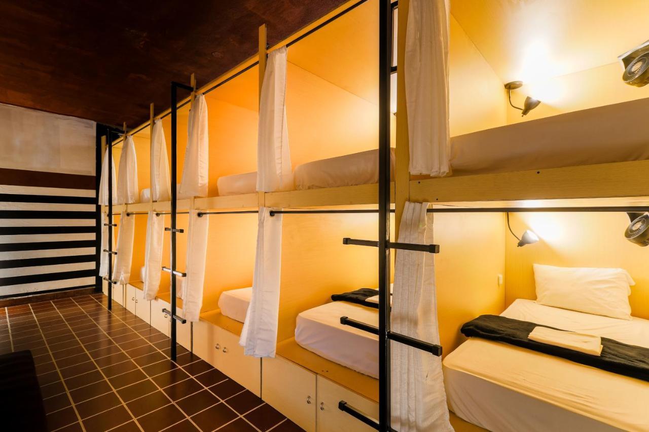 Capsule Hostel Guatemala City Exterior photo